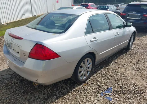 2006 Honda Accord 3.0 Lx из США, поврежденный, VIN 1HGCM66366A039749